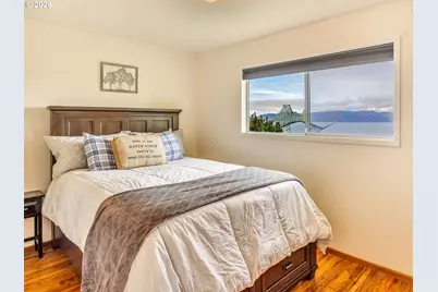 102 W Grand Ave, Astoria, OR 97103 - Photo 21