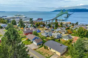 102 W Grand Ave, Astoria, OR 97103 - Photo 37