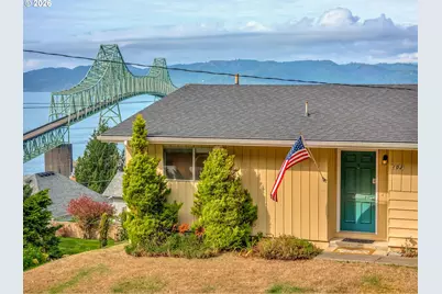 102 W Grand Ave, Astoria, OR 97103 - Photo 3