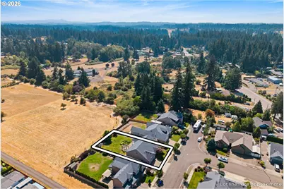 20266 Chanticleer Dr, Oregon City, OR 97045 - Photo 33