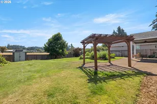 20266 Chanticleer Dr, Oregon City, OR 97045 - Photo 29