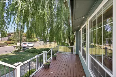 11550 SE Abby Ln, Clackamas, OR 97015 - Photo 5