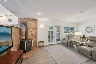 11550 SE Abby Ln, Clackamas, OR 97015 - Photo 13