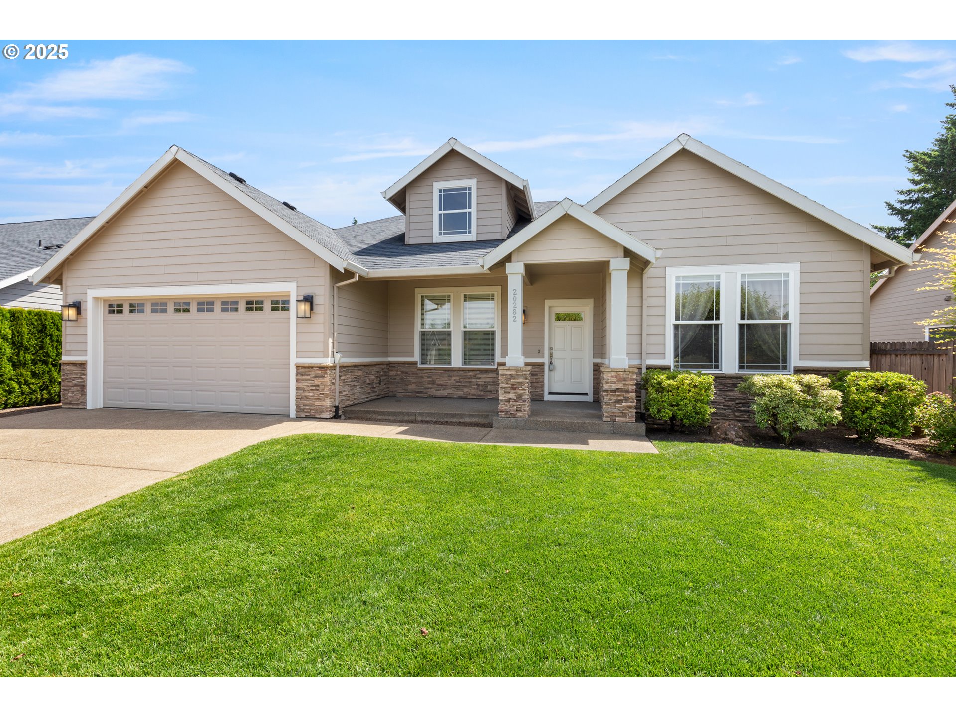 20282 Chanticleer Dr Oregon City OR 97045 MLS 659685234 Coldwell 20282 Chanticleer Dr Oregon City OR 97045 MLS 659685234 Coldwell