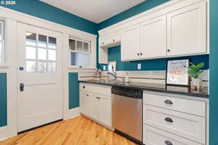118 NW King Ave, Portland, OR 97210 - Photo 13