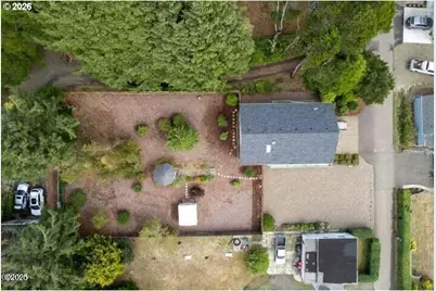 1706 NW 51st, Lincoln City, OR 97367 - Photo 5