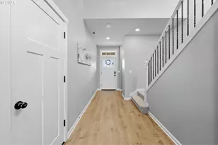 2035 35th Ave, Forest Grove, OR 97116 - Photo 7