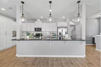 2035 35th Ave, Forest Grove, OR 97116 - Photo 17