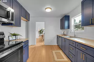 574 S Ivy St, Canby, OR 97013 - Photo 23