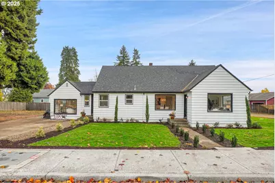 574 S Ivy St, Canby, OR 97013 - Photo 1