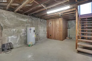 574 S Ivy St, Canby, OR 97013 - Photo 39