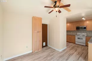 3215 E 30th St, Vancouver, WA 98661 - Photo 13