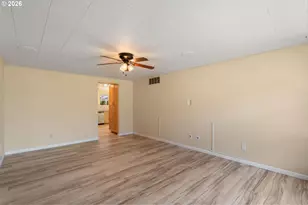3215 E 30th St, Vancouver, WA 98661 - Photo 3