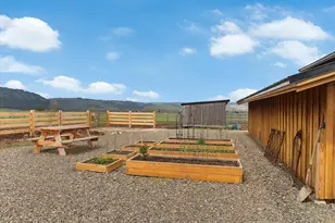 75336 Upper Diamond Ln, Wallowa, OR 97885 - Photo 39