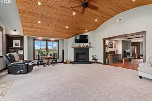 75336 Upper Diamond Ln, Wallowa, OR 97885 - Photo 17