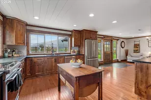 75336 Upper Diamond Ln, Wallowa, OR 97885 - Photo 11