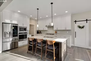 14065 SE Nightingale Ave, Happy Valley, OR 97015 - Photo 9