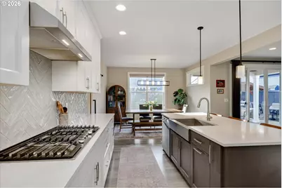 14065 SE Nightingale Ave, Happy Valley, OR 97015 - Photo 13