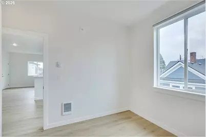2071 NE Davis St, Portland, OR 97232 - Photo 15