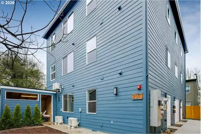 2071 NE Davis St, Portland, OR 97232 - Photo 1