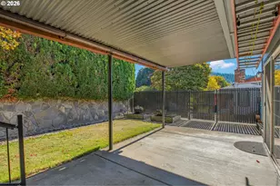 12072 SE 105th Dr, Happy Valley, OR 97086 - Photo 41