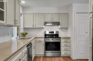 12072 SE 105th Dr, Happy Valley, OR 97086 - Photo 11