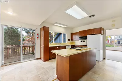 2755 D St NE, Salem, OR 97301 - Photo 7