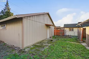 344 Douglas St, Longview, WA 98632 - Photo 23