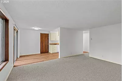 3377 W 16th Ave, Eugene, OR 97402 - Photo 17