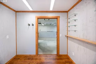 83 Sunday Dr, Creswell, OR 97426 - Photo 35