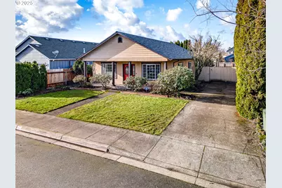 83 Sunday Dr, Creswell, OR 97426 - Photo 7