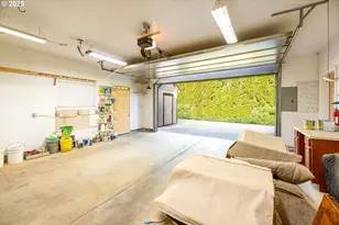 83 Sunday Dr, Creswell, OR 97426 - Photo 31