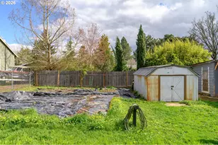 850 SE 141st Ave, Portland, OR 97233 - Photo 39