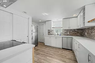 850 SE 141st Ave, Portland, OR 97233 - Photo 17