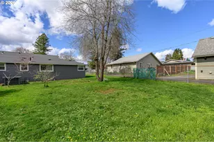 850 SE 141st Ave, Portland, OR 97233 - Photo 45