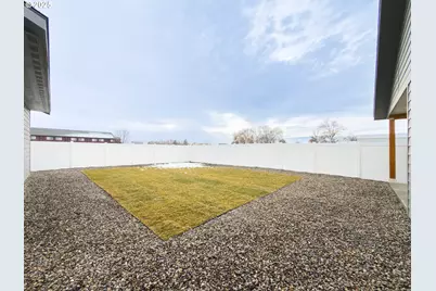 670 E St, Baker City, OR 97814 - Photo 43