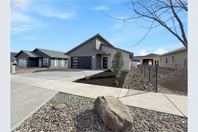 670 E St, Baker City, OR 97814 - Photo 1