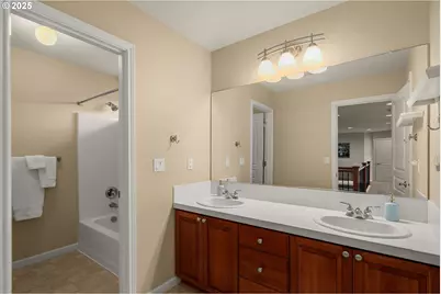 13607 NW Payne Dr, Portland, OR 97229 - Photo 33