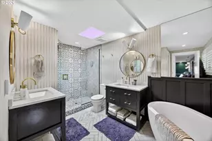 921 SW 57th Ave, Portland, OR 97221 - Photo 33