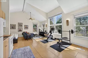 921 SW 57th Ave, Portland, OR 97221 - Photo 39