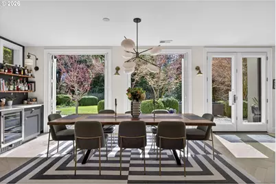 921 SW 57th Ave, Portland, OR 97221 - Photo 7