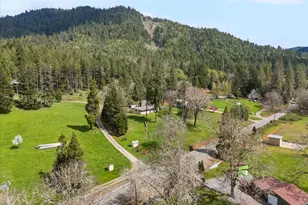 5230 Azalea-Glen Rd, Glendale, OR 97442 - Photo 23