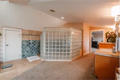 7873 Parker Ln, Turner, OR 97392 - Photo 9