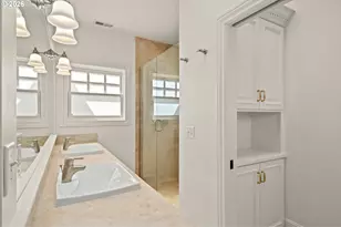 2356 NW Quimby St, Portland, OR 97210 - Photo 11