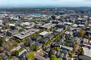 2356 NW Quimby St, Portland, OR 97210 - Photo 25