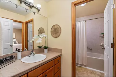13575 SW 124th Ave, Tigard, OR 97223 - Photo 33
