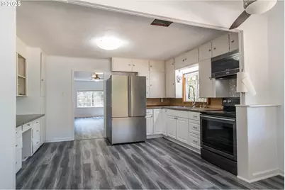 13474 Old Highway 99, Myrtle Creek, OR 97457 - Photo 3