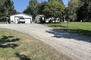 60905 Love Rd, Cove, OR 97824 - Photo 1