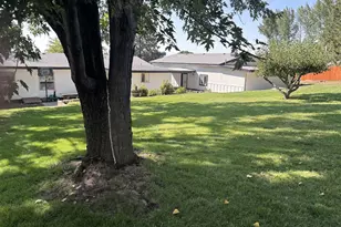 60905 Love Rd, Cove, OR 97824 - Photo 3
