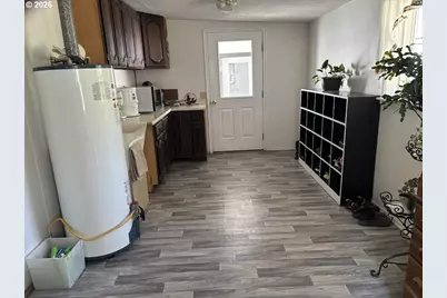 60905 Love Rd, Cove, OR 97824 - Photo 17